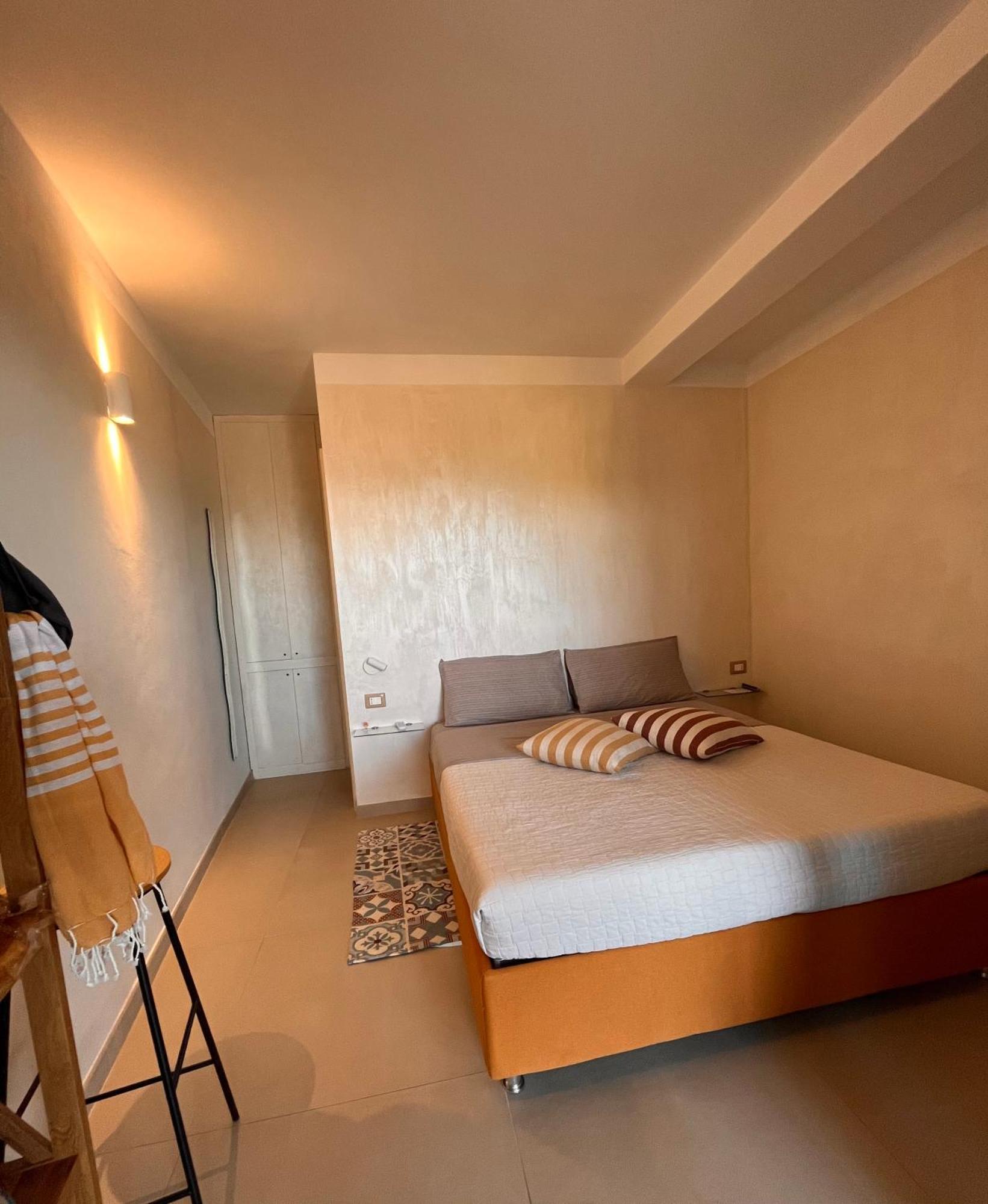 Collimare Rooms & Sailing Near 5 Terre Vezzano Ligure Esterno foto